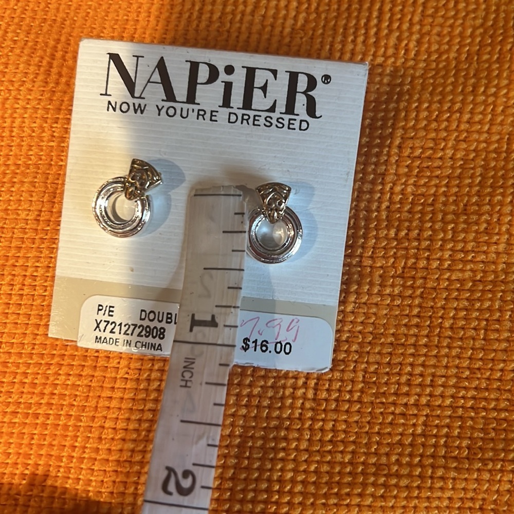 Napier vintage earrings - Picture 4 of 5